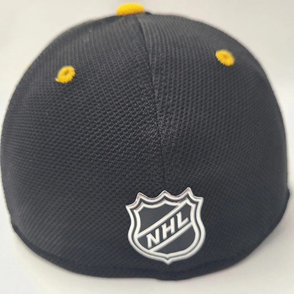 Pittsburgh Penguins Hat Fitted S-M Adidas Black Yellow NHL Hockey Flex Fit Men‎